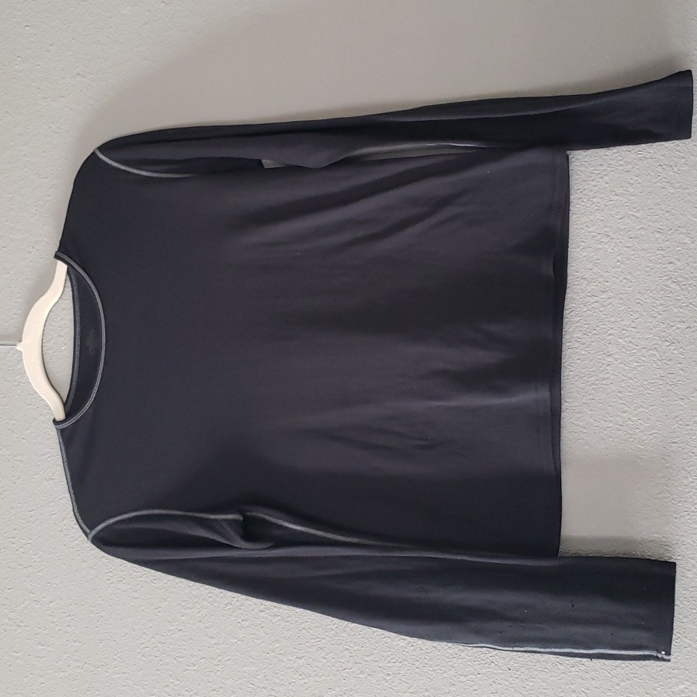 Hot Chilly's base layer top - black